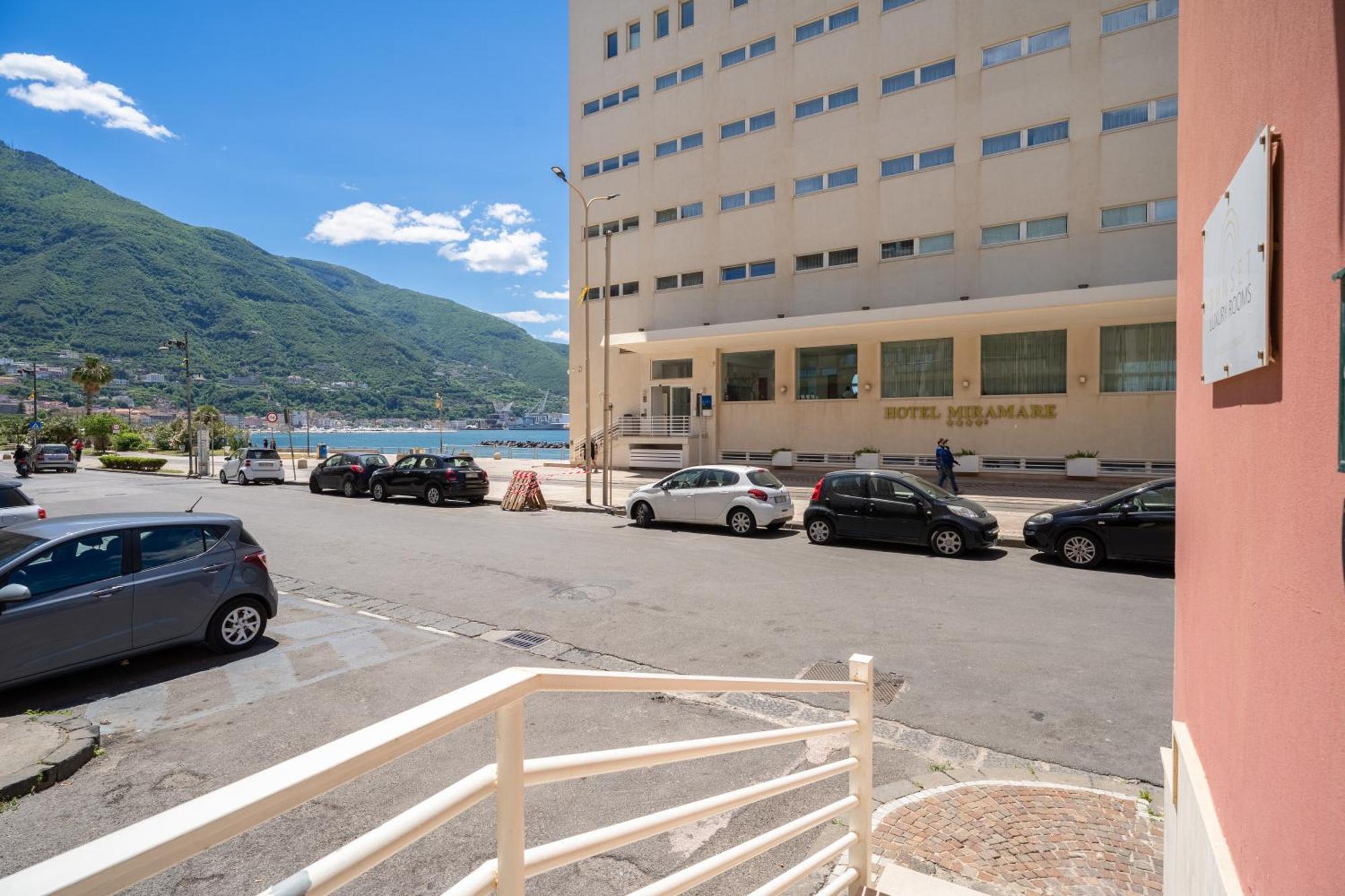 Sunset Luxury Rooms Castellammare di Stabia Esterno foto